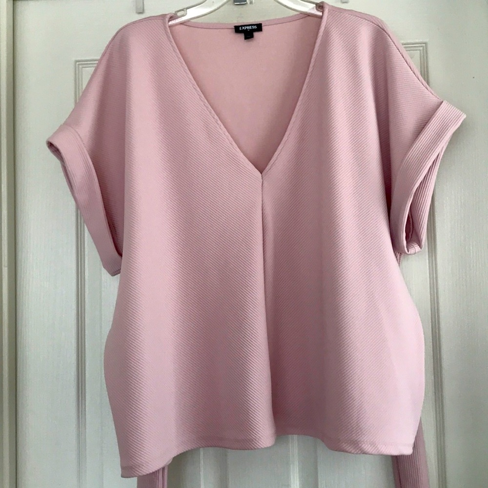 NWOT Textured EXPRESS BLOUSE